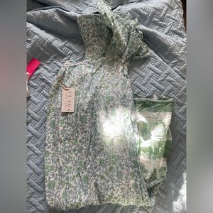 Clara the Label Beach coverup